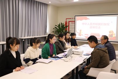 蜀能礦產(chǎn)公司舉行 &ldquo;三八&rdquo;國(guó)際婦女節(jié)普法活動(dòng)