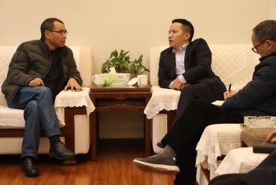 蜀能礦產(chǎn)與金誠(chéng)信舉行交流座談