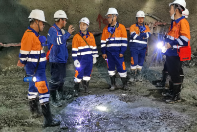 蜀道礦業(yè)集團(tuán)專(zhuān)家組一行赴蜀能礦產(chǎn)三號(hào)礦山開(kāi)展安全生產(chǎn)隱患排查